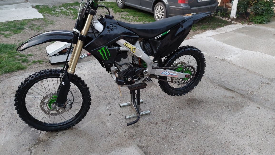 Cross kawasaki kx250f 4t