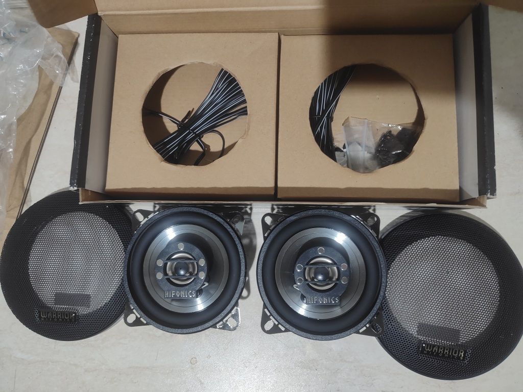 Чисто нови ! Hifonics WR42CX 4" 10см автомобилни говорители