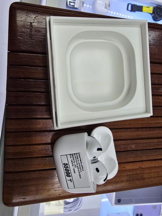 Airpods 4 оригинал Магазин Реал