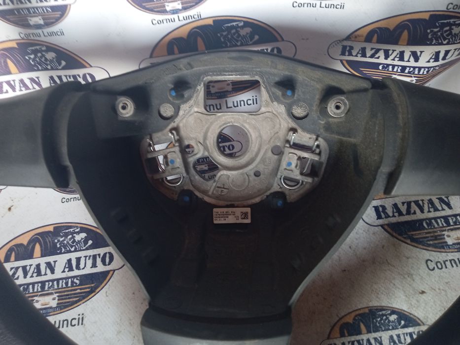 volan volkswagen touran 2012