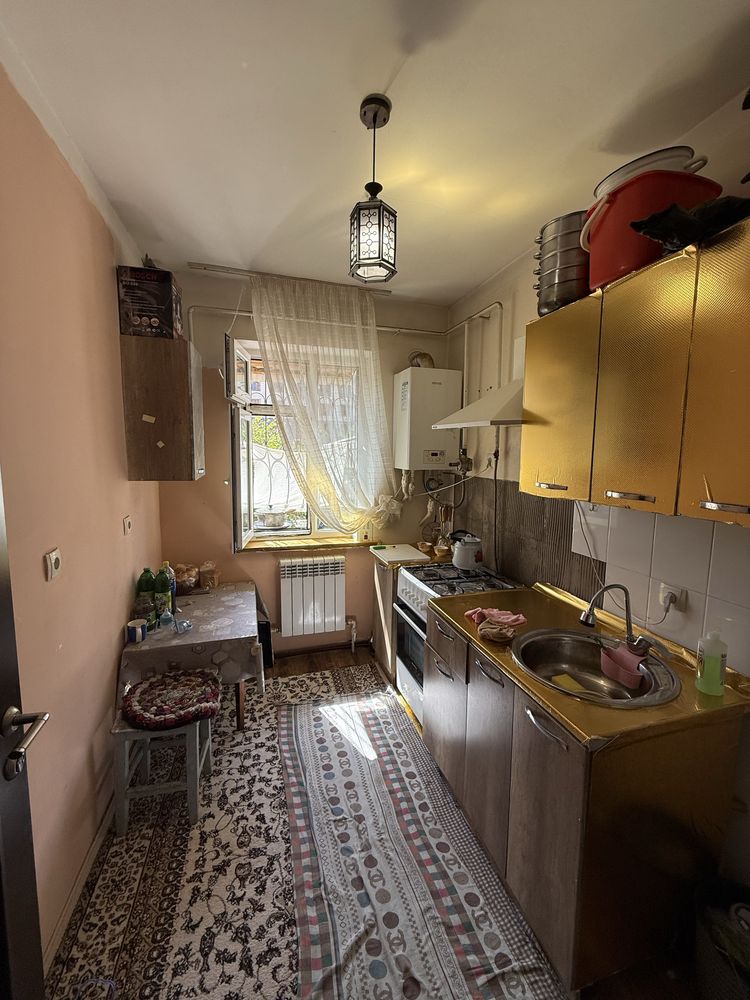 Срочно продаедся квартира Сергели-3-А 2/1/7