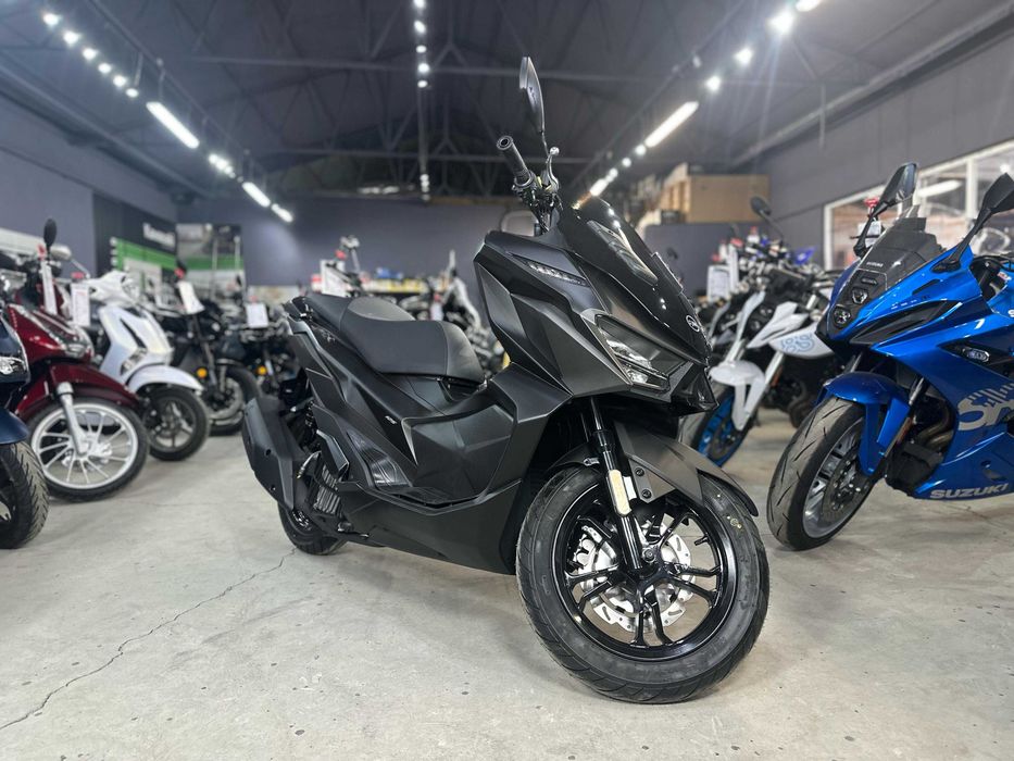 Scuter SYM JetX 125ABS nou se conduce cu B125 livrare din stoc ESTBIKE
