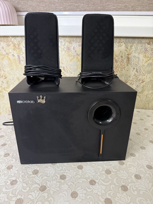 Сабвуфер с колонками