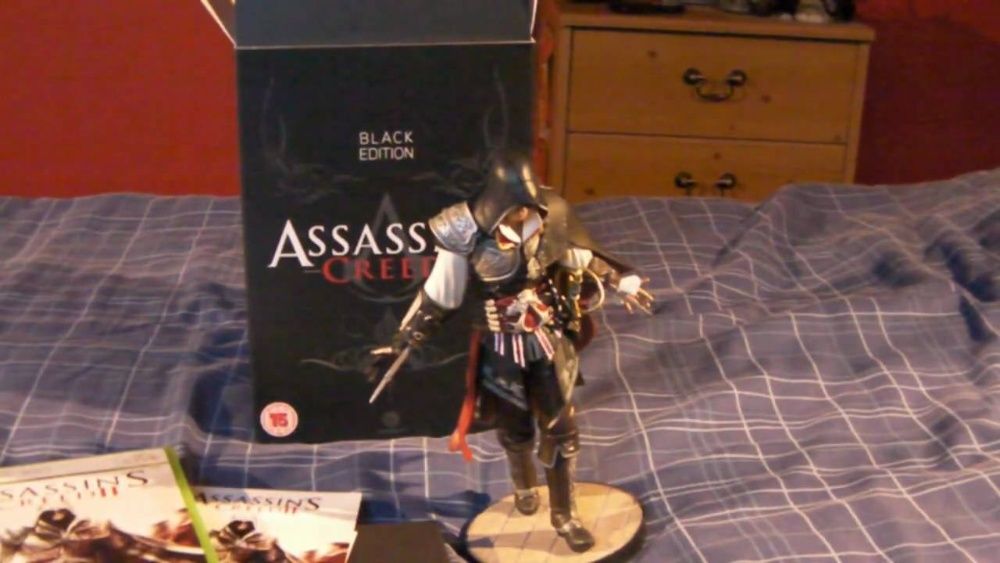 Figurina joc EZIO Assassin's Creed Limited alb, rara, UBISOFT original