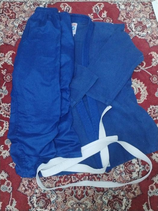 Продам форму для дзюдо