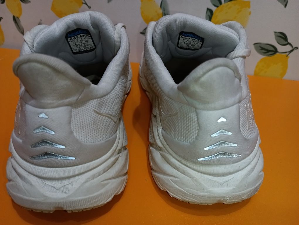 Hoka Clifton 8 N 39 - 32 лв