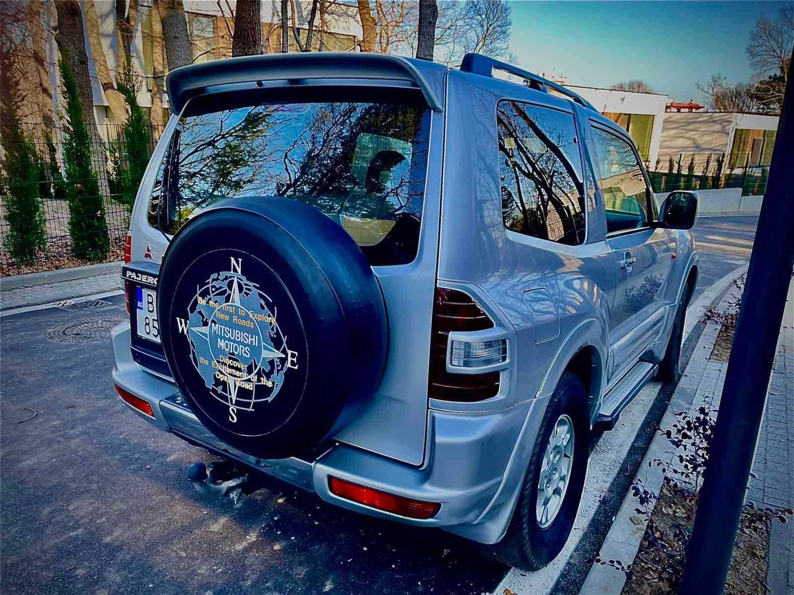 Продавам mitsubishi pajero
