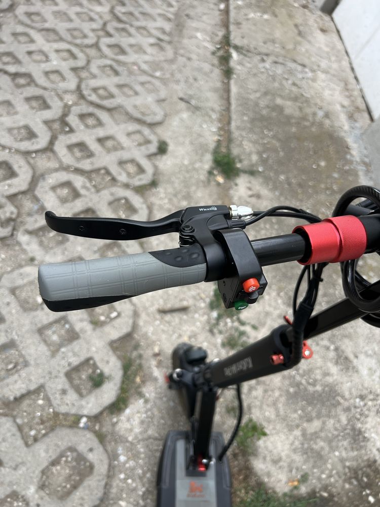 KuKirin M4 Pro Електрическа Тротинетка