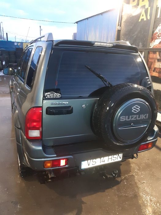 Vând Suzuki grand vitara