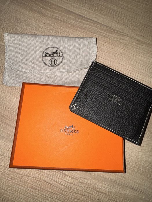 Картодържател на луксозната марка HERMES PARIS