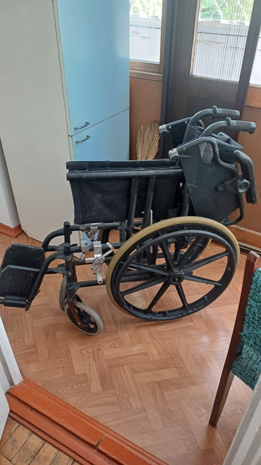 Инвалидная коляска ходунки в подарок