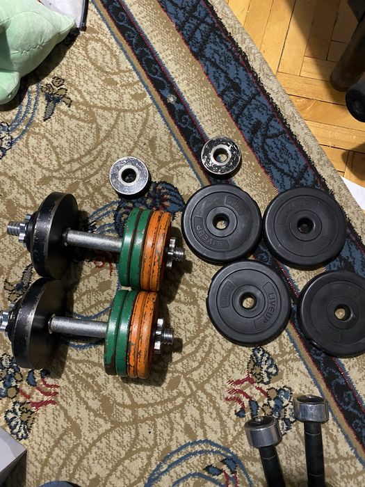 Продавам комплект за тренировки