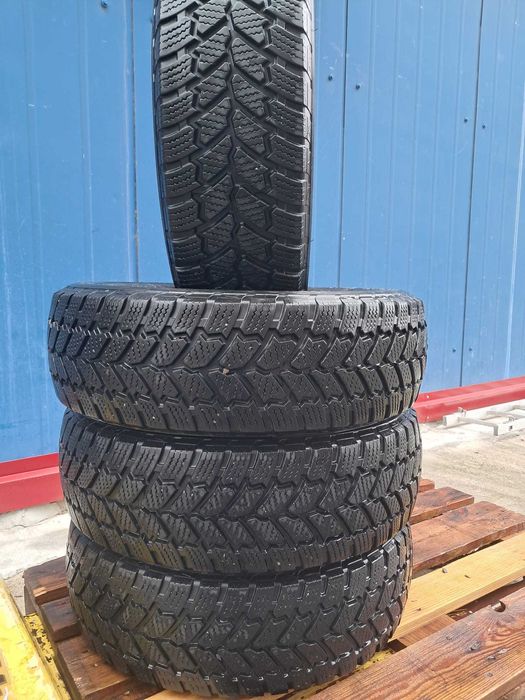 Vand anvelope iarna 205 65 R16C