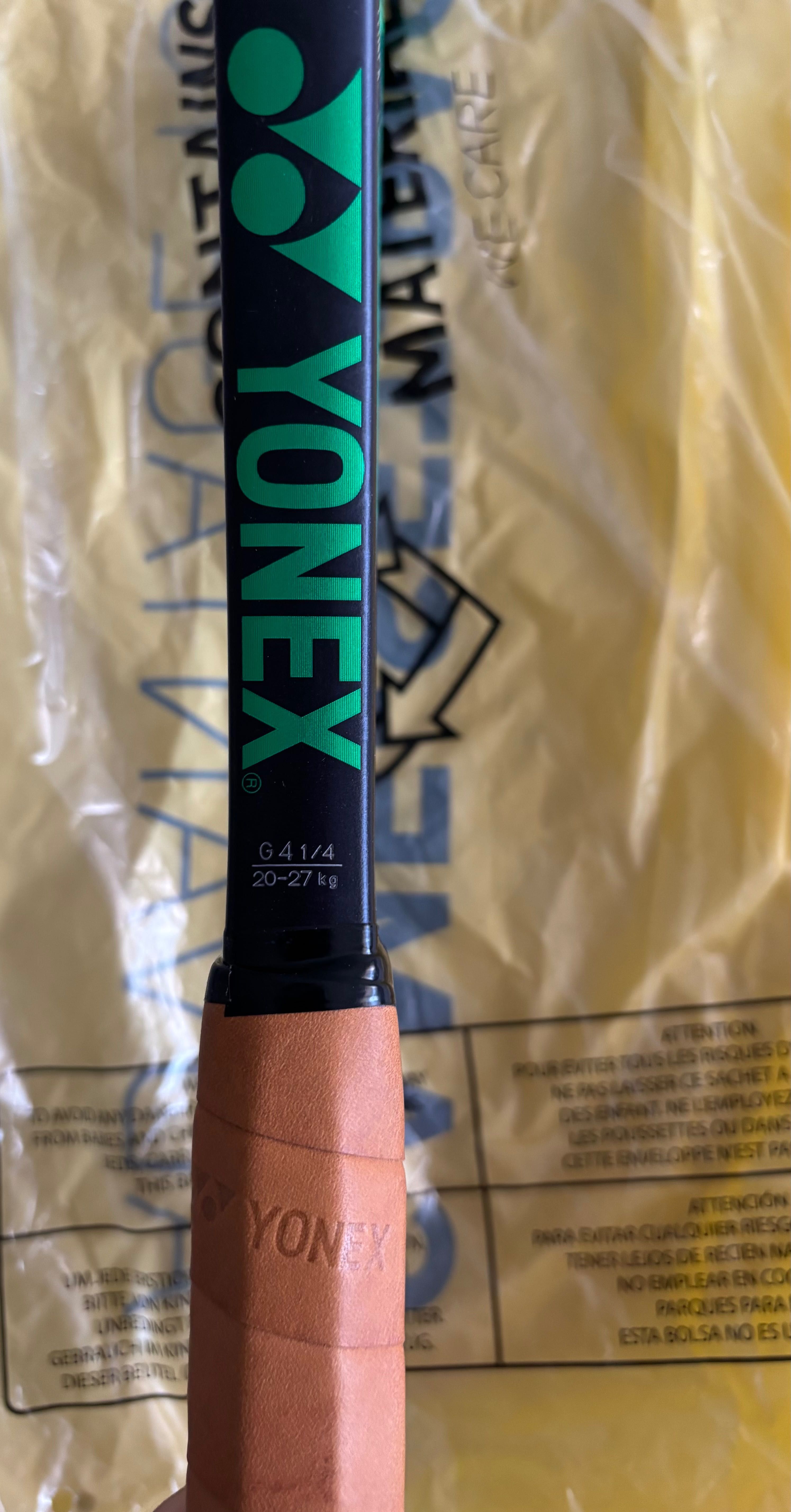 Yonex Vcore Pro 97L L2 тенис ракета