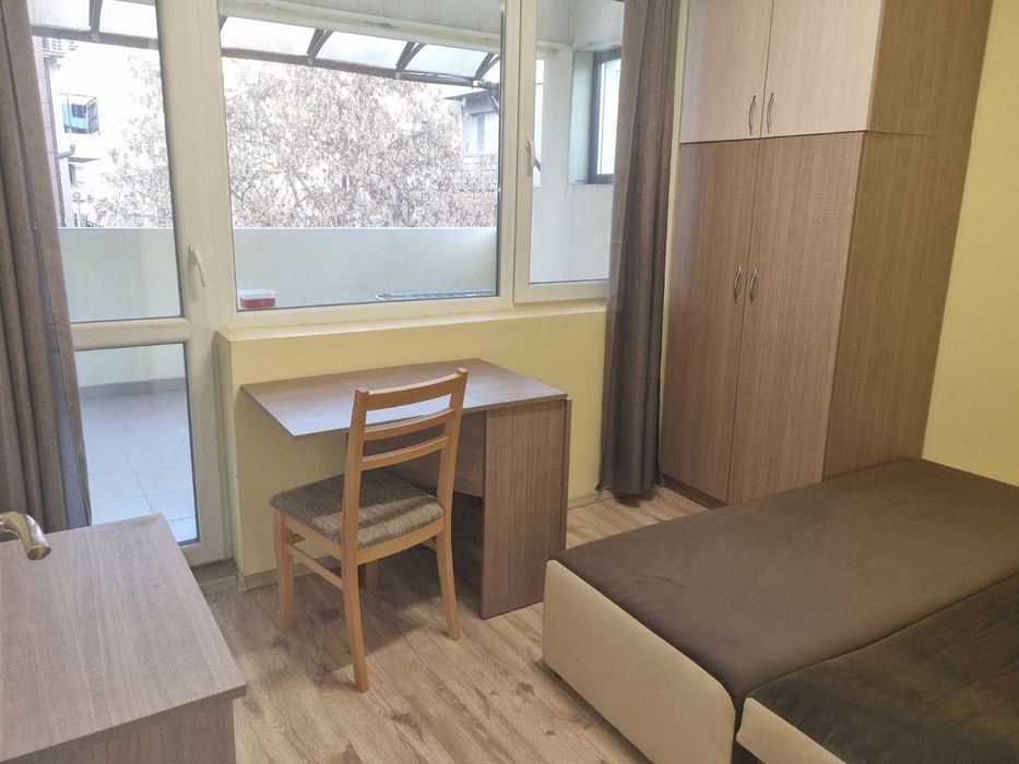 Дава се под наем Тристаен апартамент в София, Зона Б-19 - 48 кв.м за 638.01 € - Снимка #2