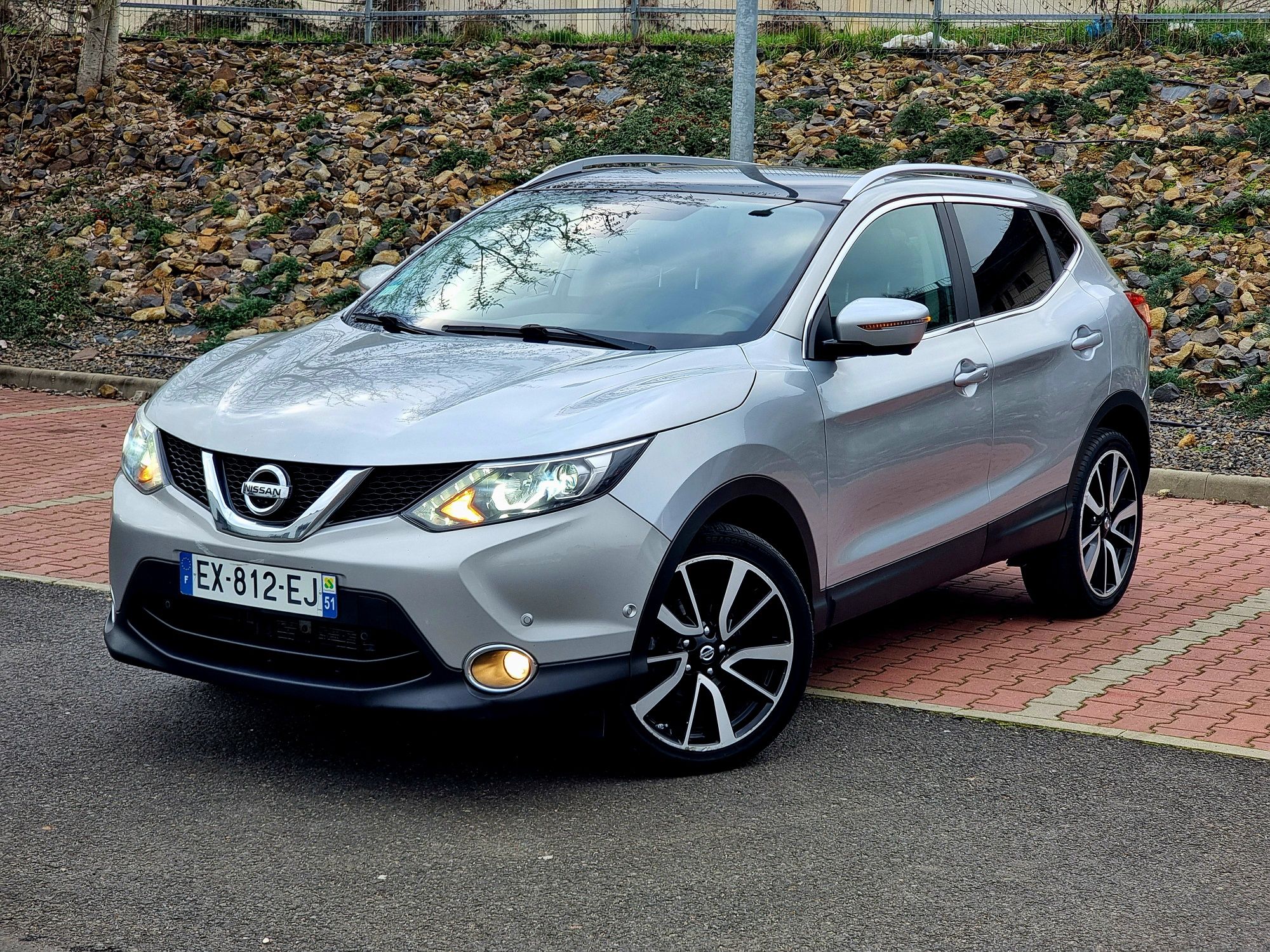 NISSAN QASHQAI Tekna 1.6 dci 131 CP an 2014