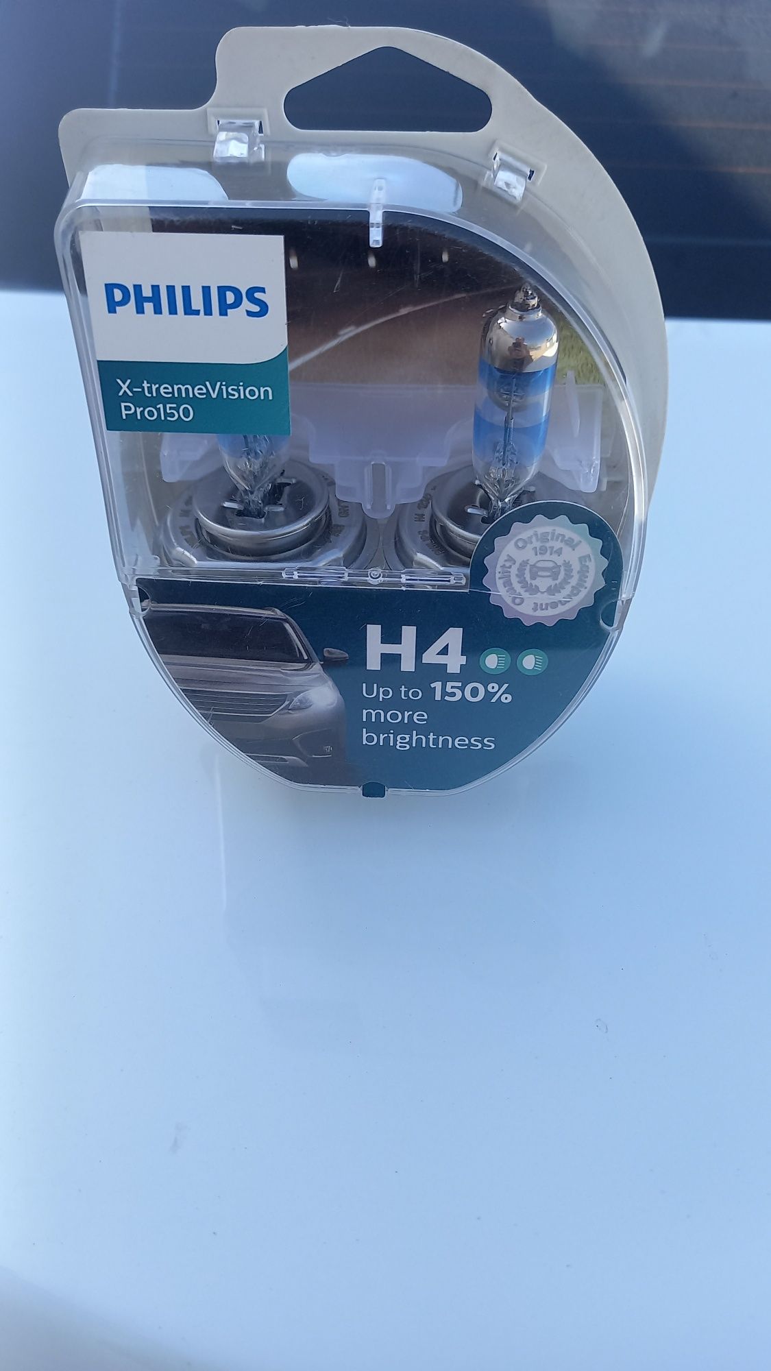 Продам лампы PHILLIPS H4 12V