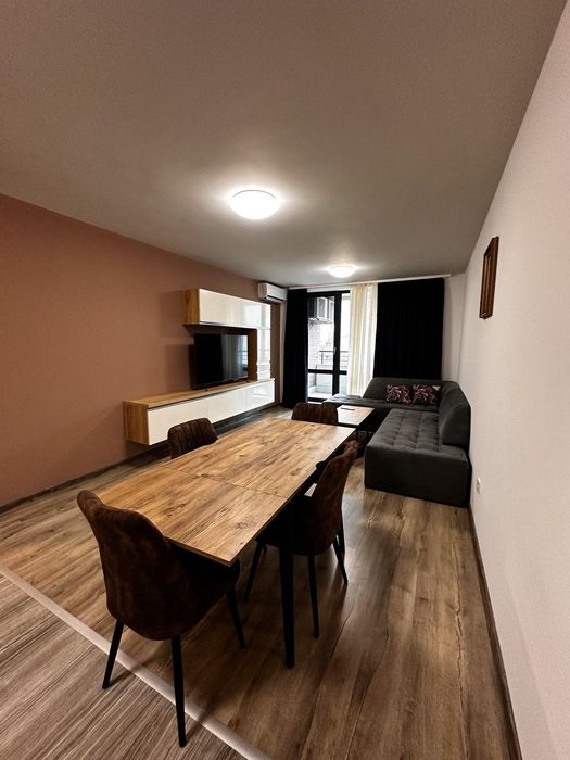 Дава се под наем Двустаен апартамент в София, Зона Б-5 - 70 кв.м за 800 € - Снимка #2