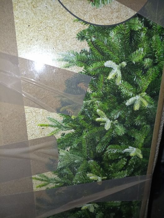 Brad de craciun artificial