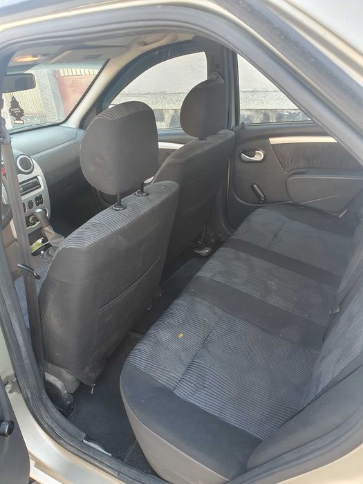 Vând Dacia Logan 1,4 MPI cu GPL