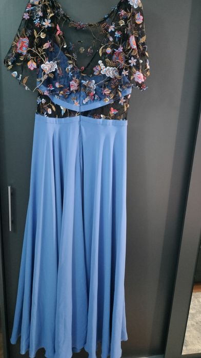 Vând rochie de seara lunga