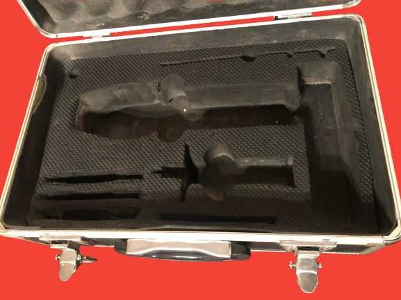 Цена - 60€. Ъглошлайф Makita - 9555HN JAPAN + Алуминиев куфар Makita