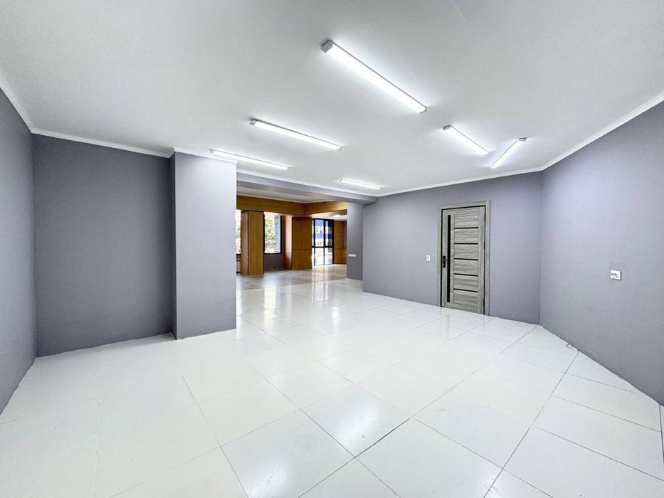 Аренда помещения вдоль дороги ор: Лабзак | 237м²