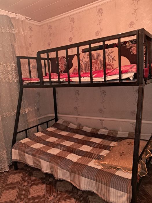 Двухярусный кровать 65к
