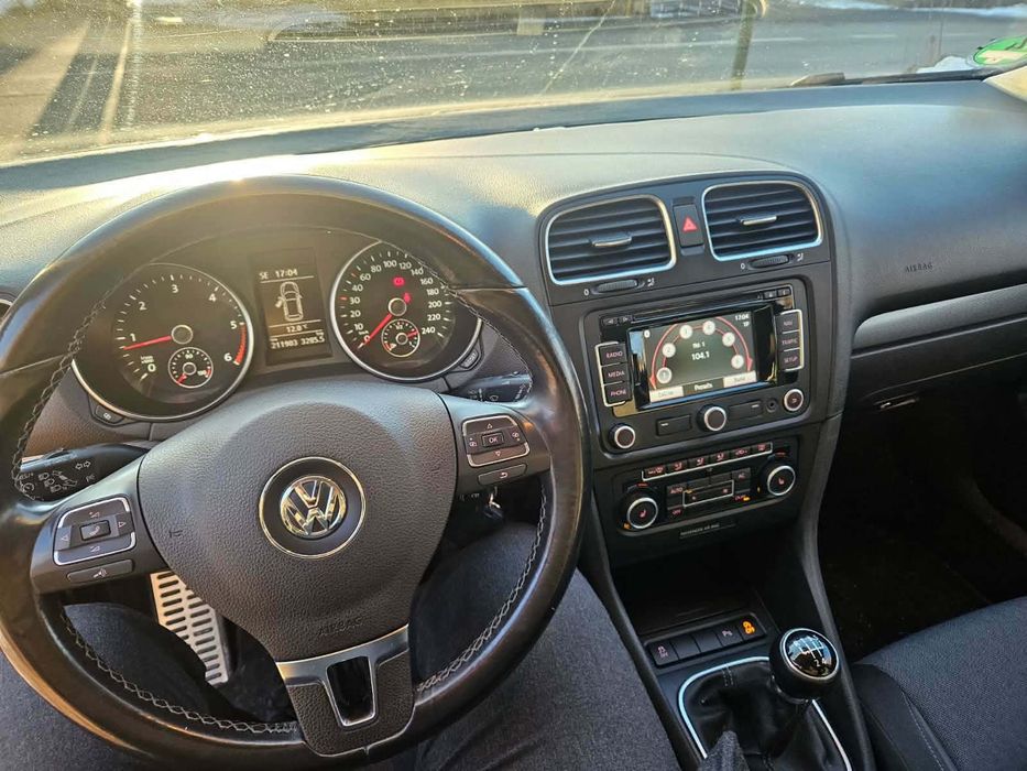 Vând VW Golf VI, 2011, motor 1.6 Diesel