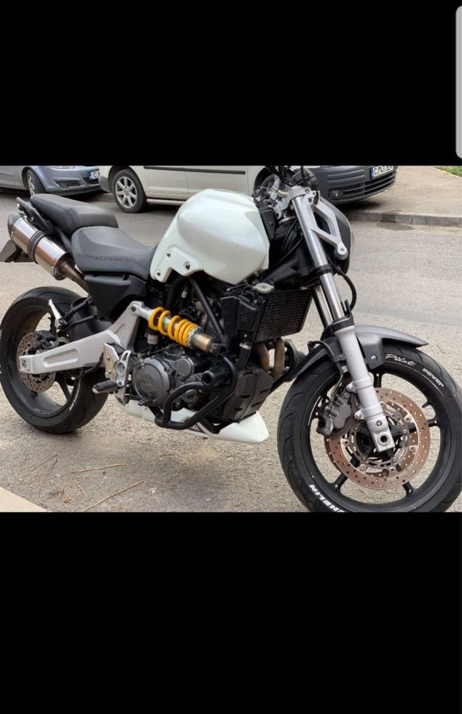 Yamaha MT 03  A2