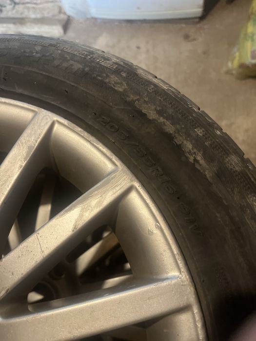Vand anvelopa de vara R16