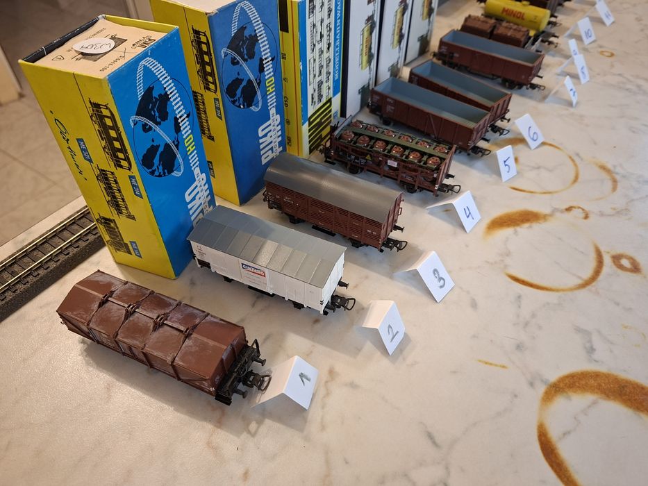 Piko / Пико / Marklin товарни и пътнически N0