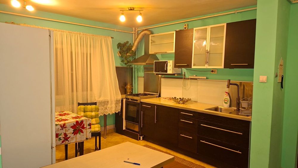 Închiriez apartament 2 camere