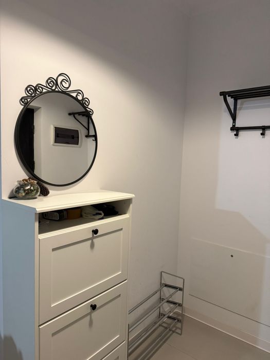 Apartament cu 1 camera+terasa 19mp+loc parcare.Mobilat si utilat comp!