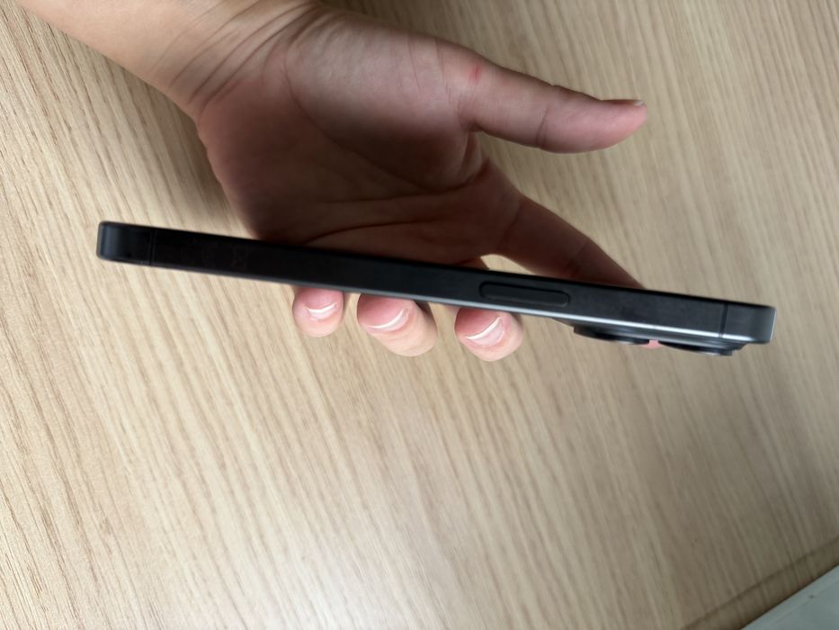 Iphone 15 pro negru 256 GB
