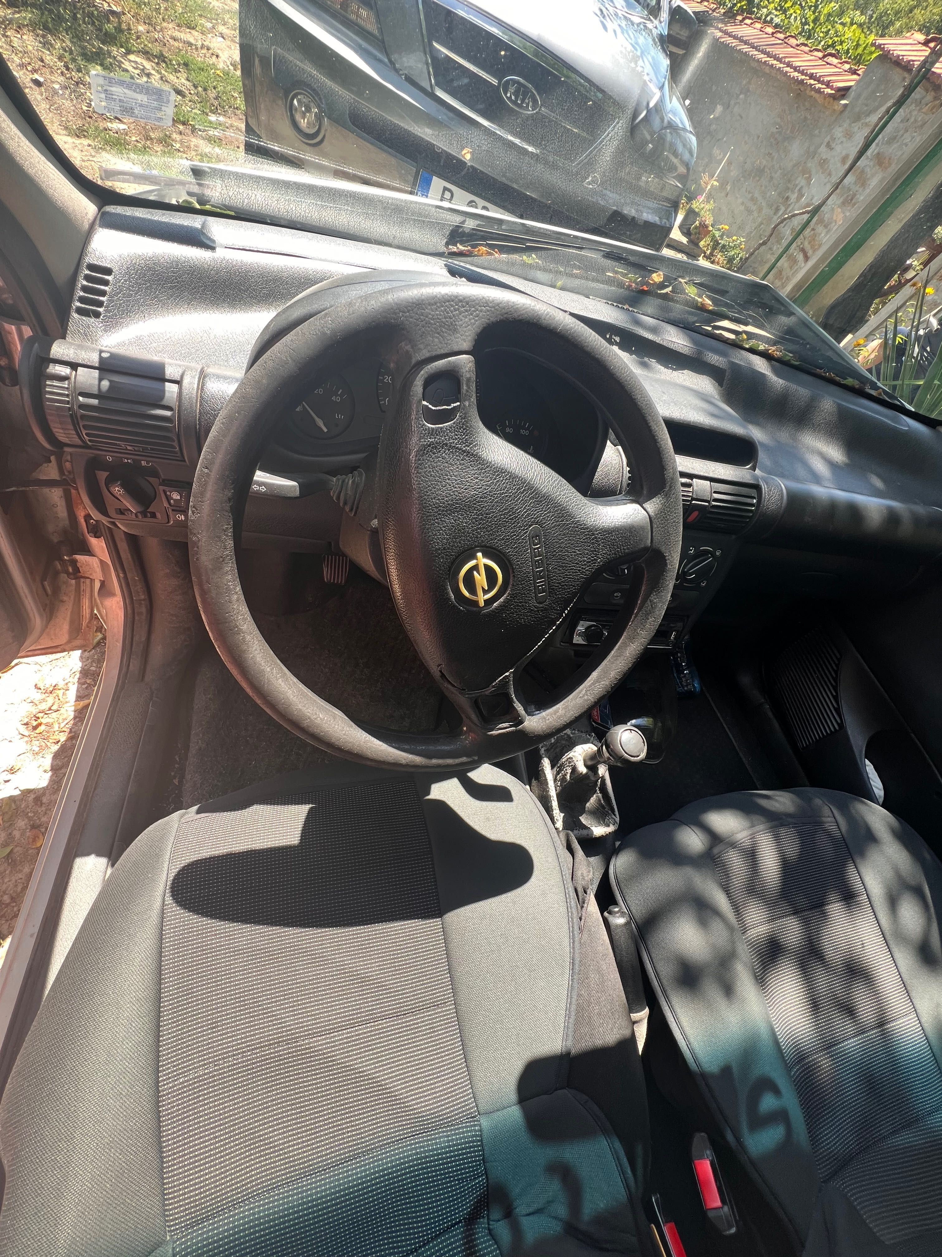 Продавам Opel Corsa