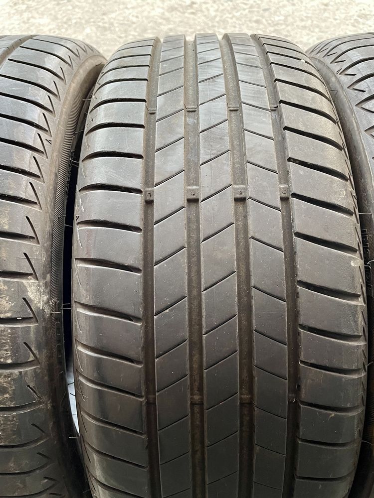 4 броя Летни Гуми 205/45/17 BRIDGESTONE