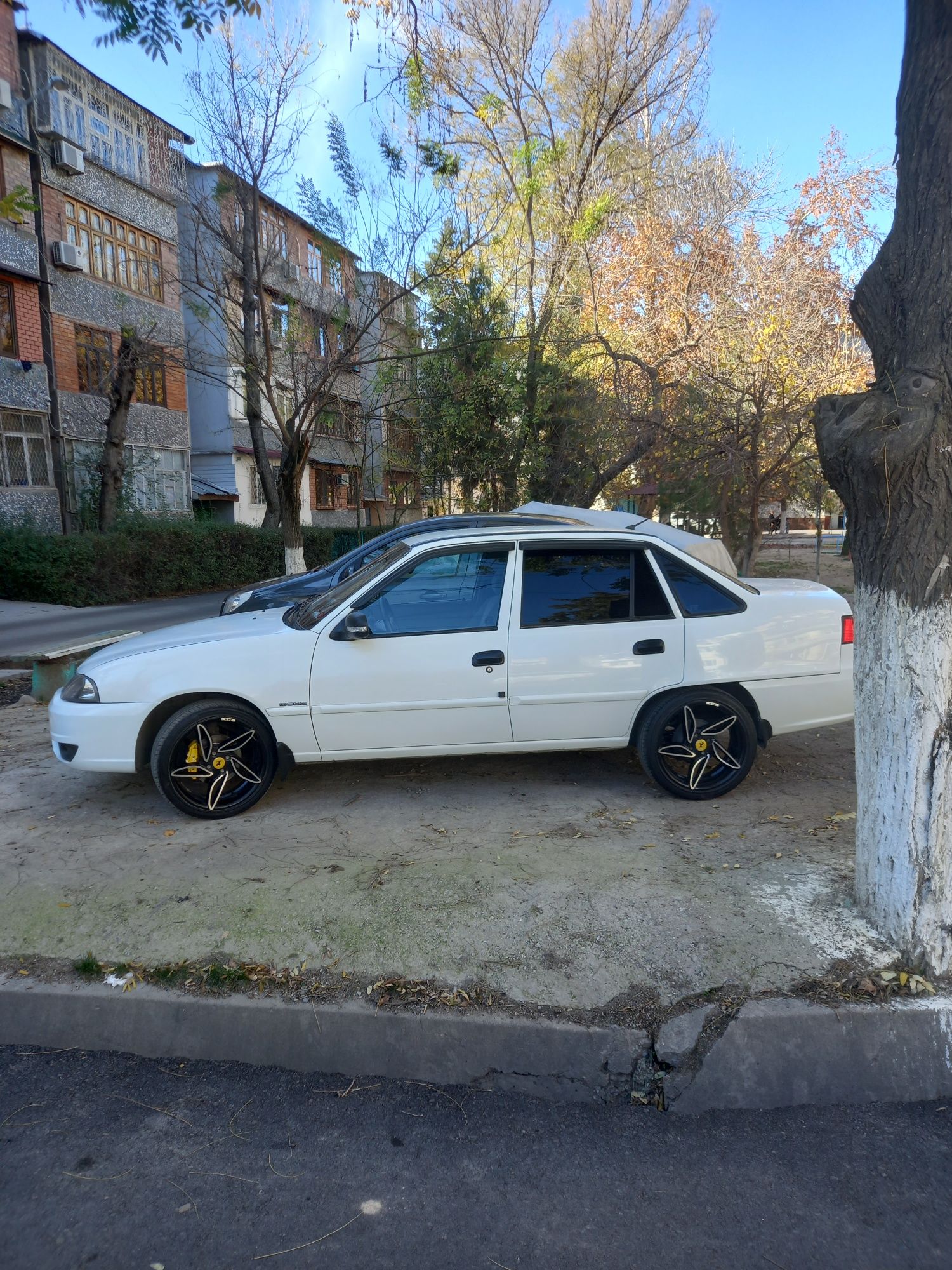 Srochno Prodayotsa Diska balon Banan