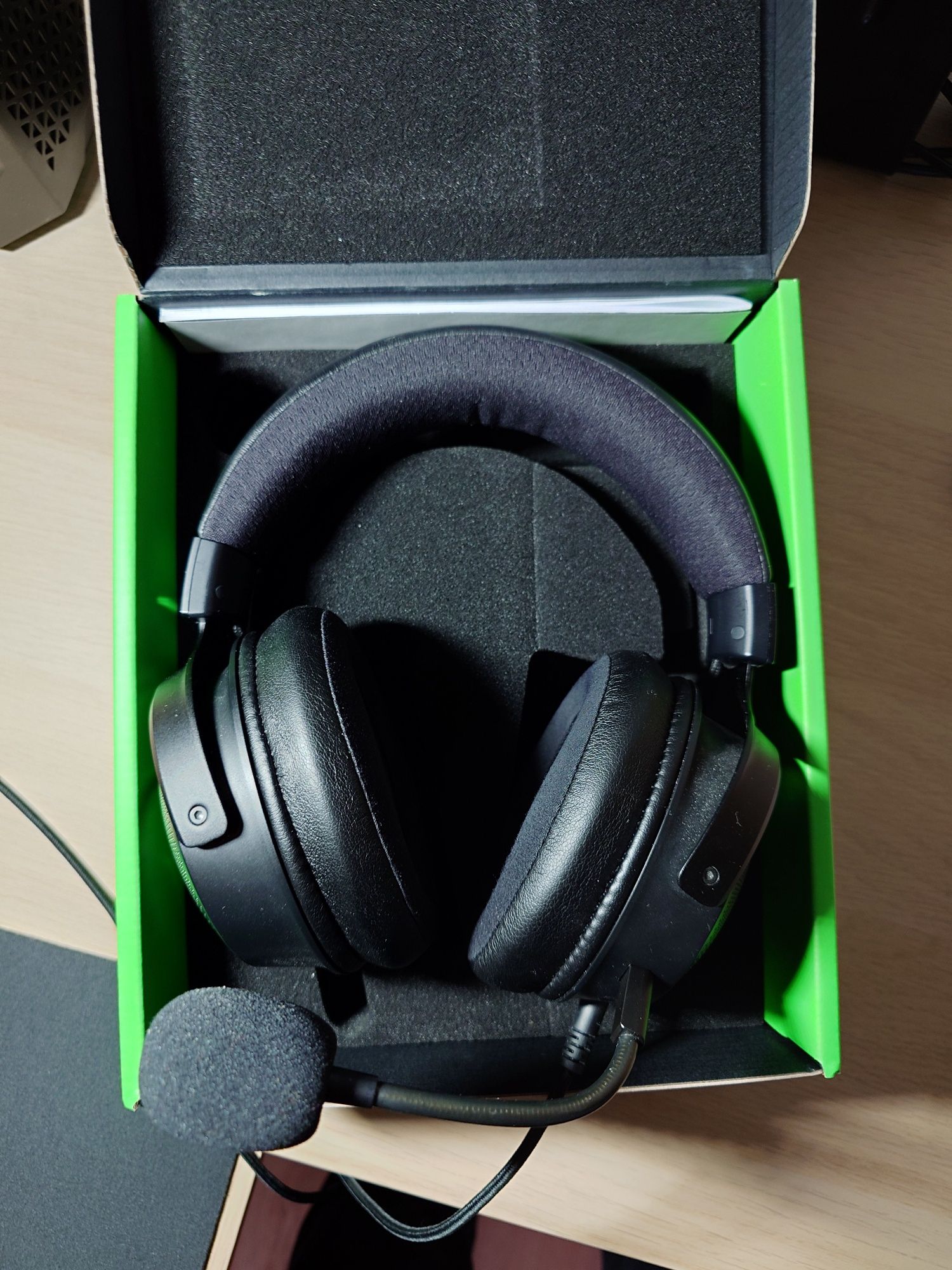 Căști gaming Razer Kraken V3