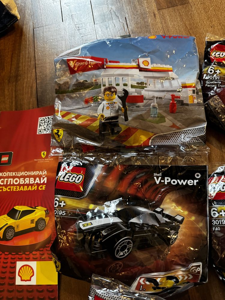 Shell Ferrari Lego Колекция - чисто нова