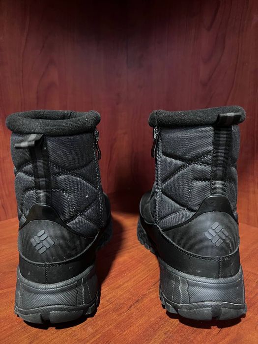 Продаётся сапоги Аляска Columbia