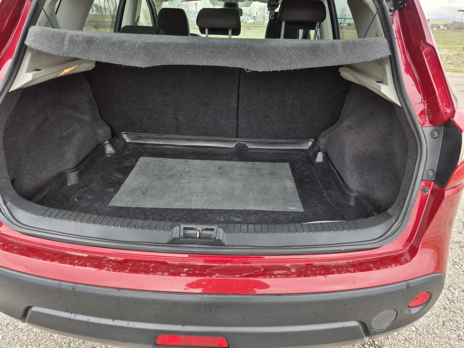 Nissan Qashqai 1.6 diesel 2013 ,consum mic ,camere 360, Deosebită!!!