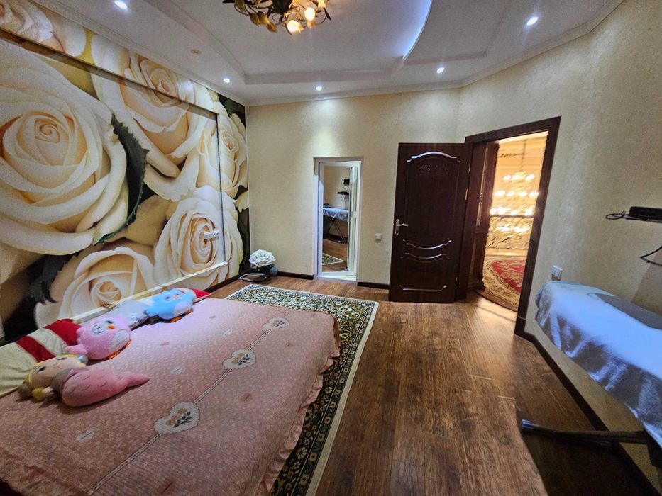 2,5 sotixli tayyor hovli, Barcha jihozlari bilan birga sotiladi.