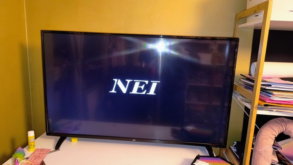 Tv Nei 110 cm diagonala