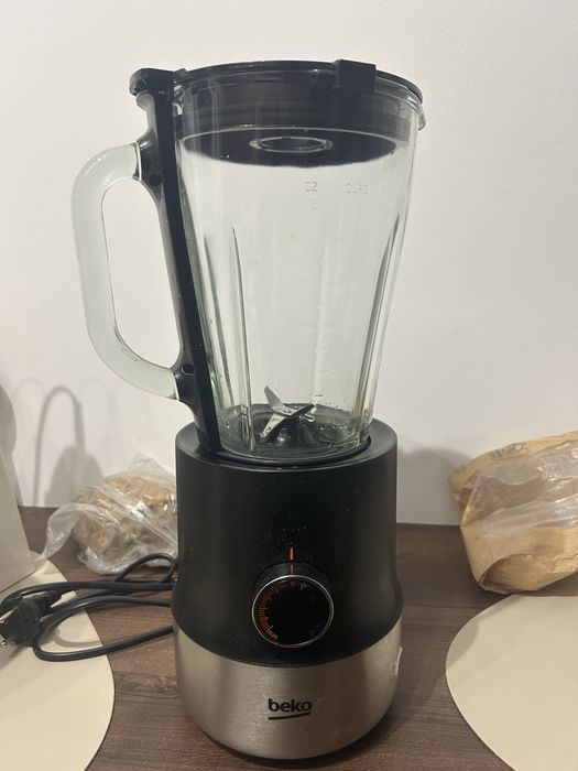 Blender Beko 1.5L 800W 6 trepte