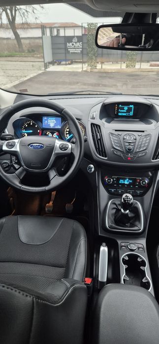 FORD Kuga Titanium  4×4 , An fab 2015 , 150 cp  .Manuala 6 trepte