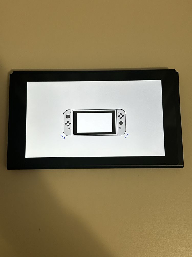 Vând/Schimb Nintendo Switch V1 Modat Impecabil