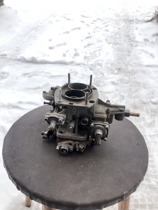 Продам карбюратор 2105