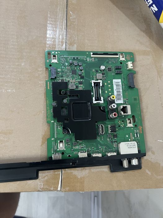 Продам плату на телевизор самсунг