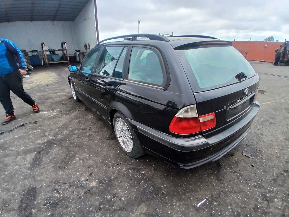 Dezmembram Bmw e46 touring